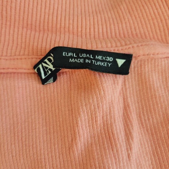 Zara Zip Up Crop Top - Picture 5 of 5